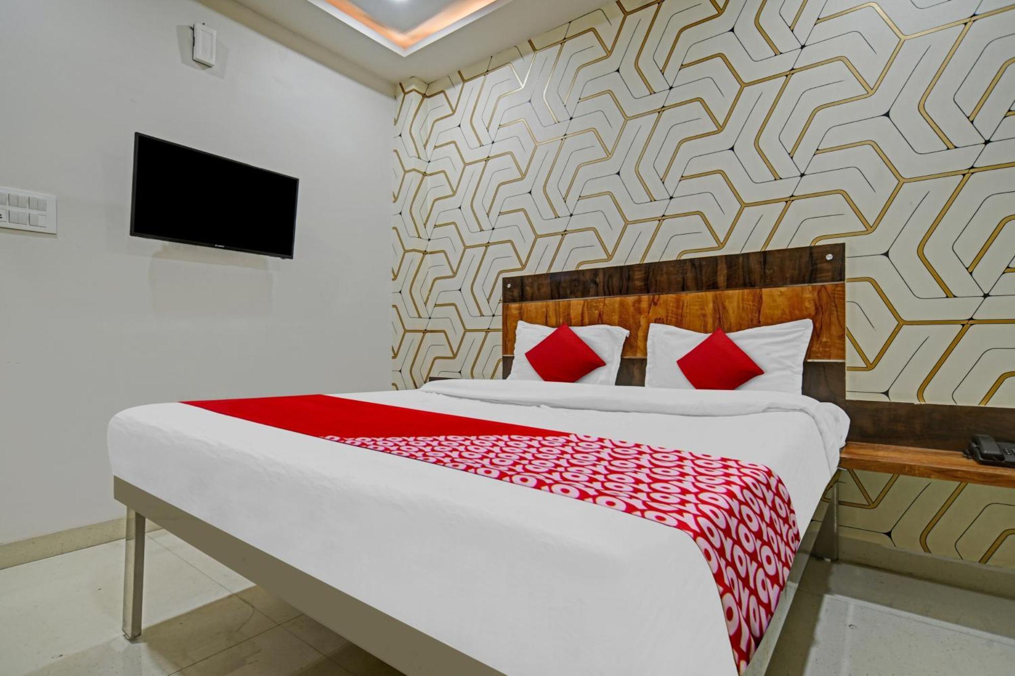 Hotel O Blue Wings Indore Exterior foto