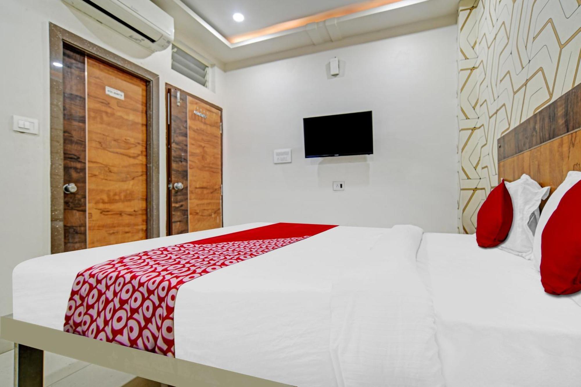Hotel O Blue Wings Indore Exterior foto
